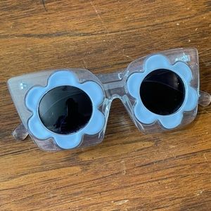 ban.do Blue Flower Sunglasses
